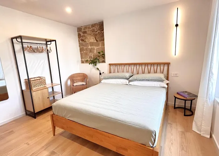 Emma's 3*